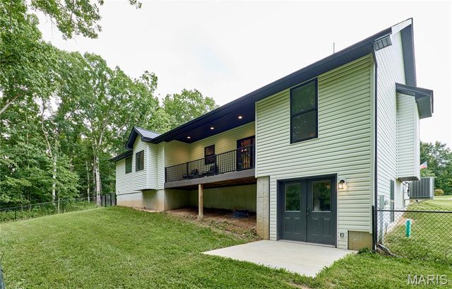 105 Merz Meadows Drive, Troy, MO 63379