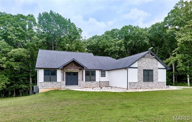 105 Merz Meadows Drive, Troy, MO 63379