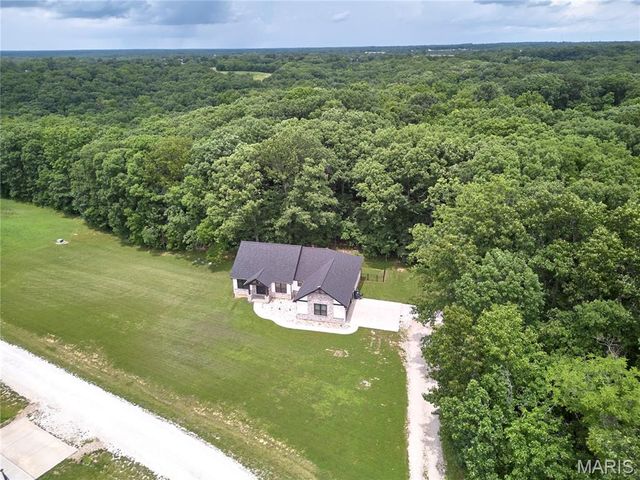 105 Merz Meadows Drive, Troy, MO 63379