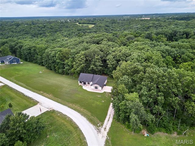 105 Merz Meadows Drive, Troy, MO 63379