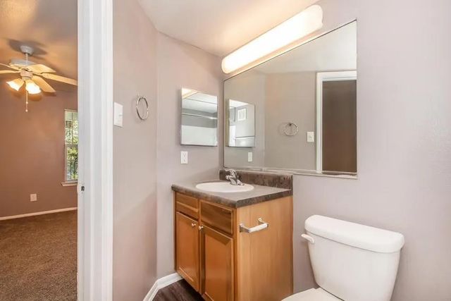 12151 N Interstate Hwy 35 D, Austin, TX 78753