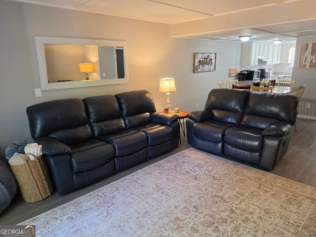 102 Oak Place, Villa Rica, GA 30180