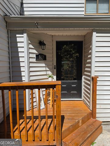 102 Oak Place, Villa Rica, GA 30180