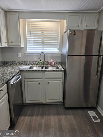 102 Oak Place, Villa Rica, GA 30180