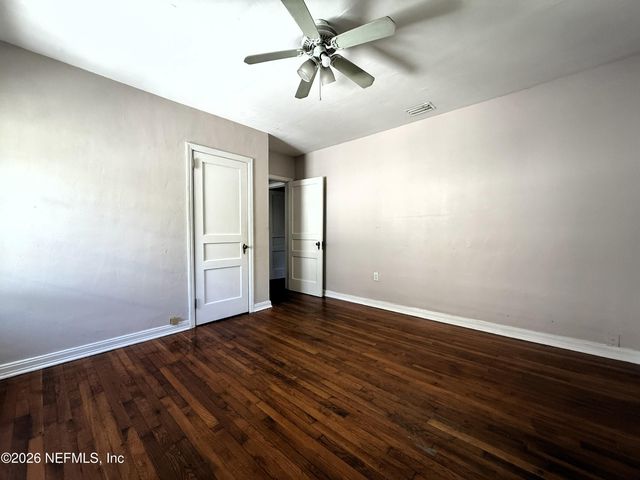 1557 INGLESIDE Avenue 3, Jacksonville, FL 32205