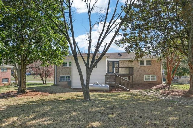 8628 Ale Lane, Villa Rica, GA 30180