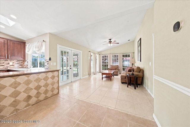 813 Emerald Way, Rockledge, FL 32955