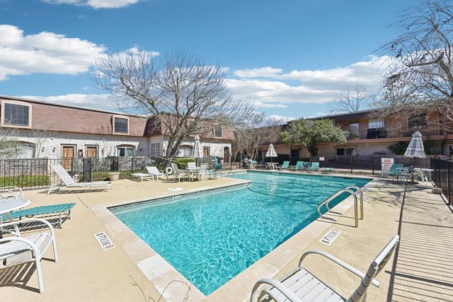 7801 Shoal Creek BLVD 224, Austin, TX 78757