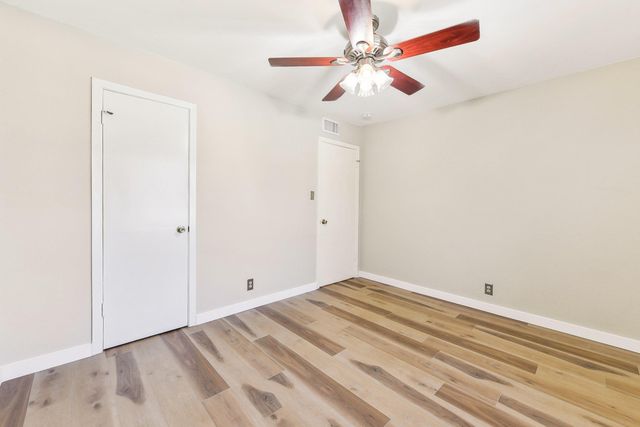 7801 Shoal Creek BLVD 224, Austin, TX 78757