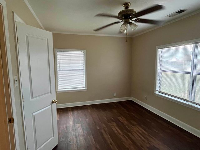 711 S GRAHAM ST, Memphis, TN 38111