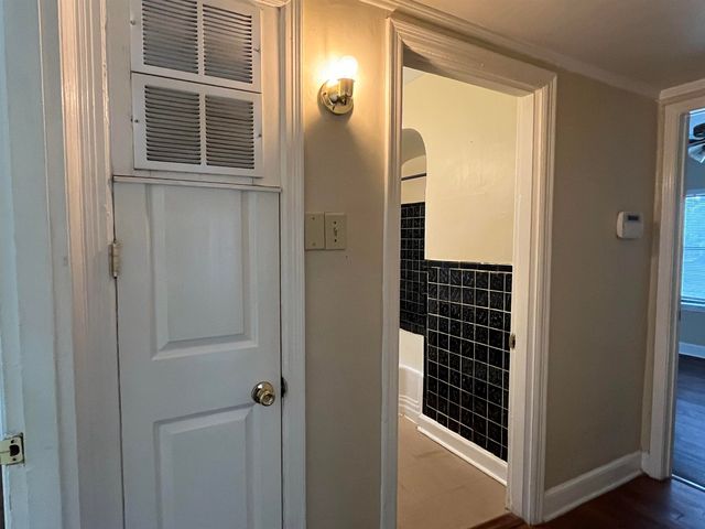 711 S GRAHAM ST, Memphis, TN 38111