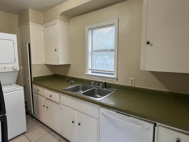 711 S GRAHAM ST, Memphis, TN 38111