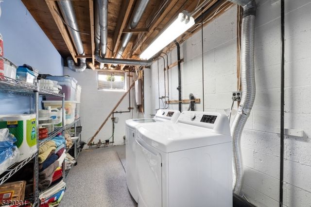 54 Wexford Dr, Mendham Boro, NJ 07945