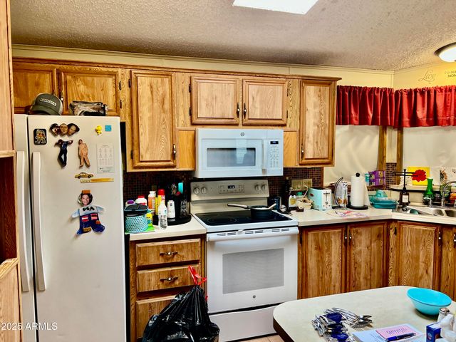 450 W SUNWEST Drive 134, Casa Grande, AZ 85122