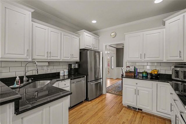 460 Waterford Drive, Cartersville, GA 30120