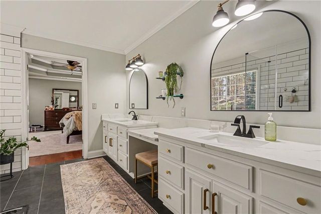 460 Waterford Drive, Cartersville, GA 30120