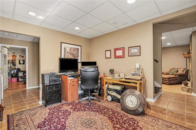 460 Waterford Drive, Cartersville, GA 30120