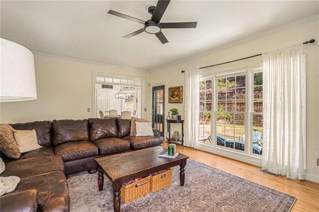 460 Waterford Drive, Cartersville, GA 30120