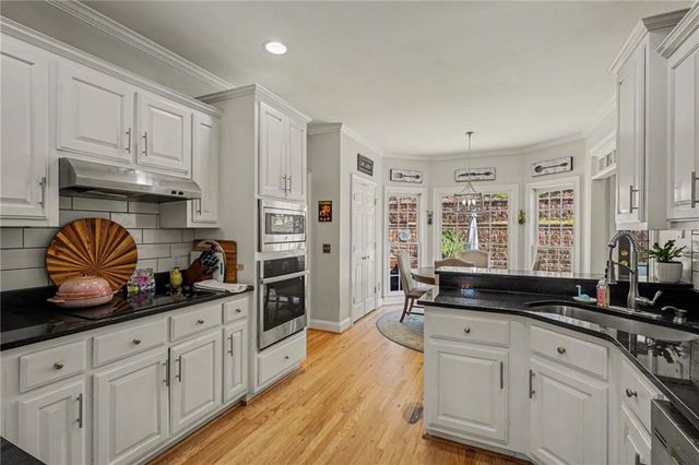 460 Waterford Drive, Cartersville, GA 30120