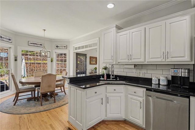 460 Waterford Drive, Cartersville, GA 30120