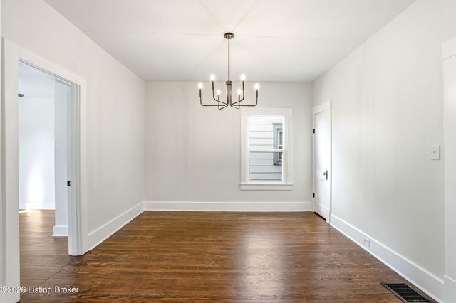 1615 Texas Ave, Louisville, KY 40217