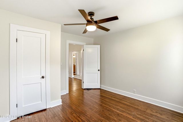 1615 Texas Ave, Louisville, KY 40217
