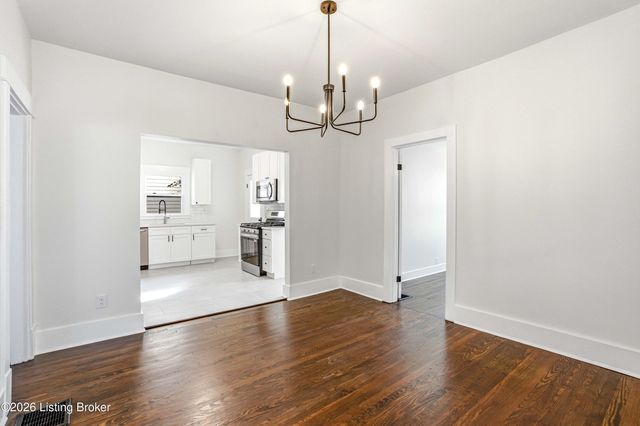 1615 Texas Ave, Louisville, KY 40217