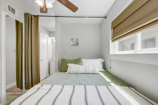 1111 W 10th ST 106, Austin, TX 78703