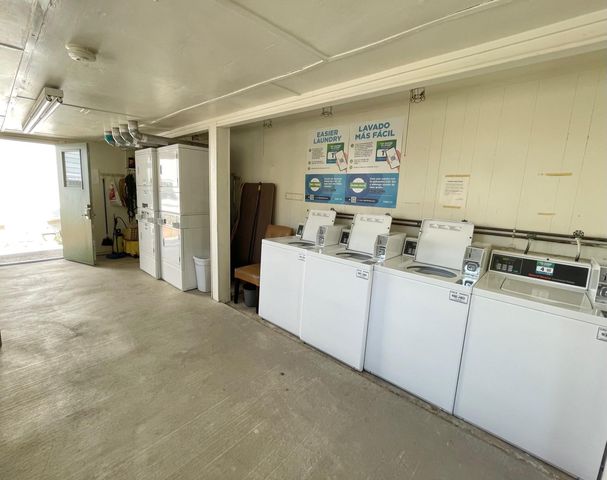 1111 W 10th ST 106, Austin, TX 78703