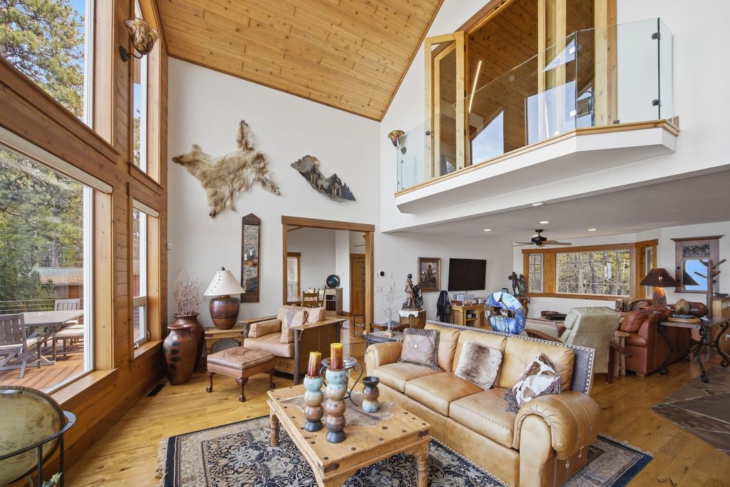 19234 Johns Lakeshore Drive, Lakeside, MT 59922 photo 10