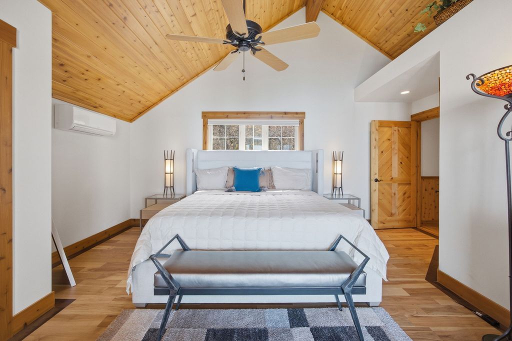 19234 Johns Lakeshore Drive, Lakeside, MT 59922 photo 27