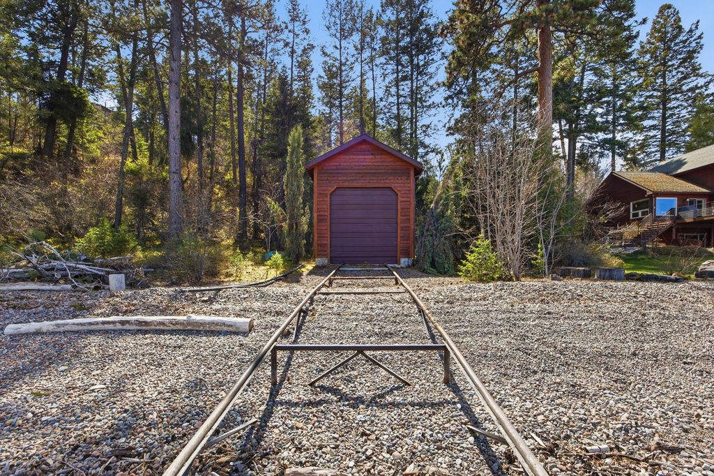 19234 Johns Lakeshore Drive, Lakeside, MT 59922 photo 64