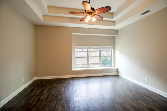 13 Center Court, Heath, TX 75032