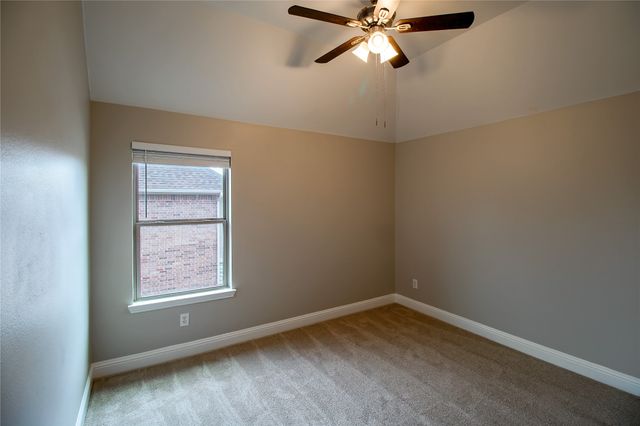 13 Center Court, Heath, TX 75032