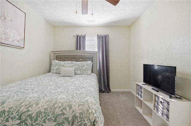 711 Hemlock AVE, Hampton, VA 23661