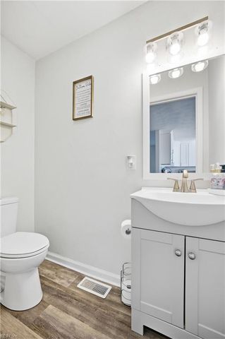 711 Hemlock AVE, Hampton, VA 23661