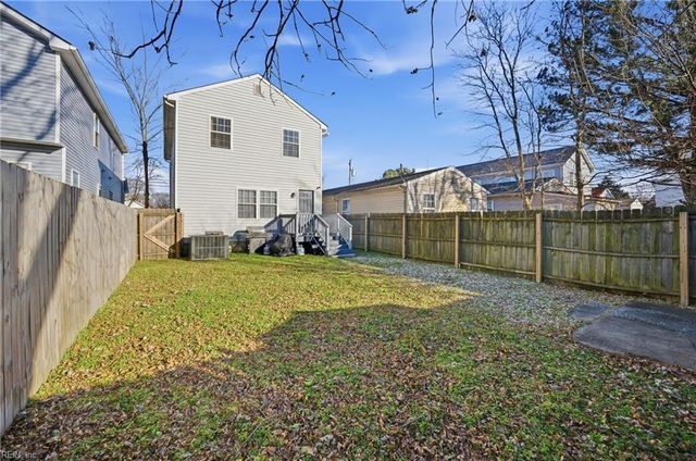 711 Hemlock AVE, Hampton, VA 23661