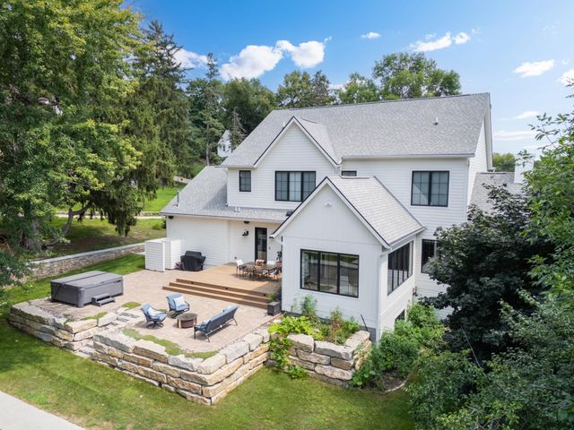905 9th Avenue SW, Rochester, MN 55902