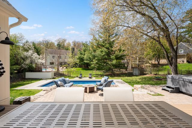 905 9th Avenue SW, Rochester, MN 55902
