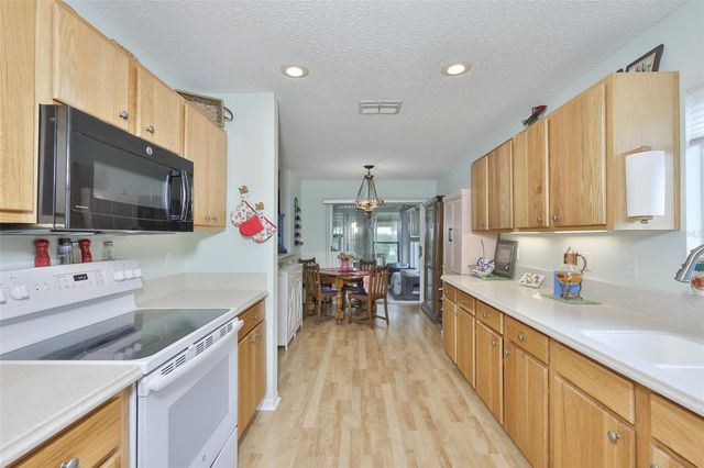 2305 OLIVE BRANCH DRIVE, Sun City Center, FL 33573