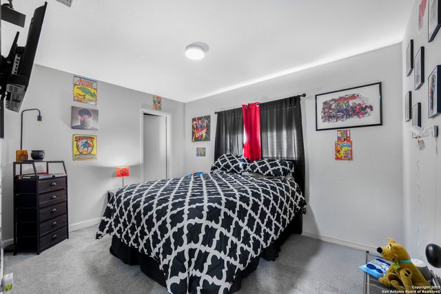 11010 Kimes Park Dr, San Antonio, TX 78249