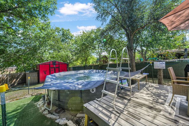 11010 Kimes Park Dr, San Antonio, TX 78249