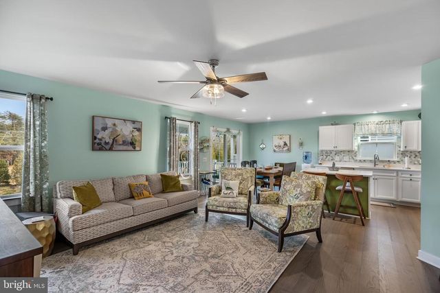 35049 MANSOURS DR, Locust Grove, VA 22508