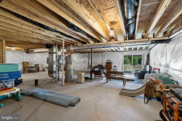 35049 MANSOURS DR, Locust Grove, VA 22508