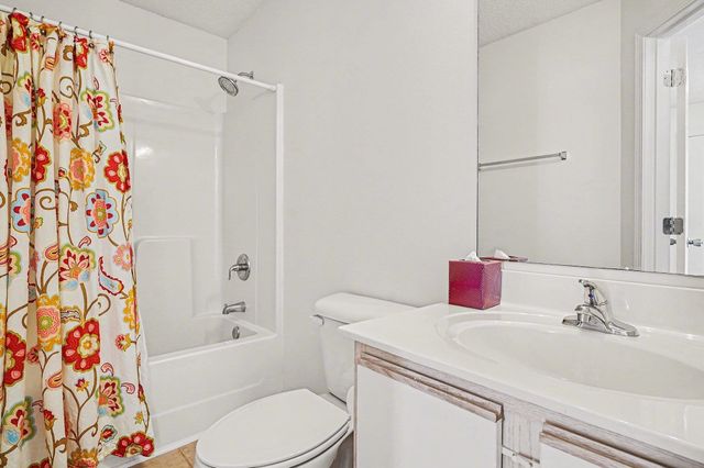 4920 Twin Pond Ct Unit 202, Myrtle Beach, SC 29579