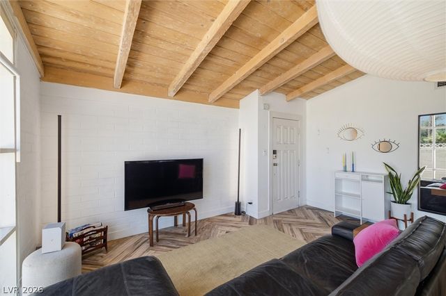 1701 Birch Street, Las Vegas, NV 89102