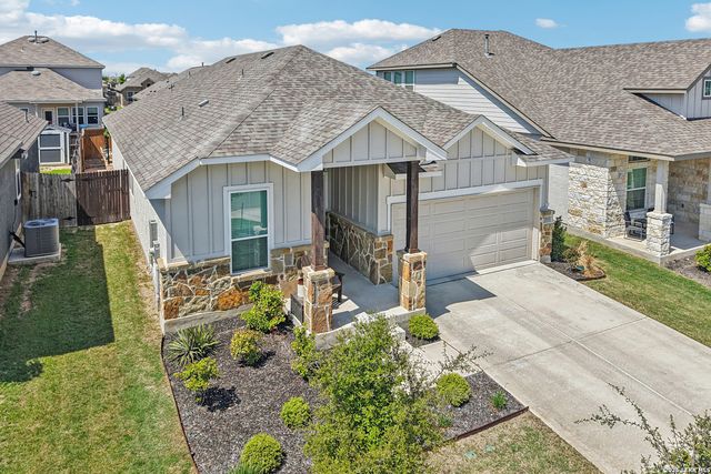 1935 Scare Crow, New Braunfels, TX 78130