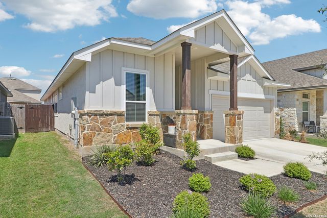 1935 Scare Crow, New Braunfels, TX 78130