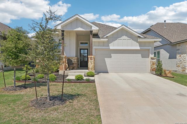 1935 Scare Crow, New Braunfels, TX 78130