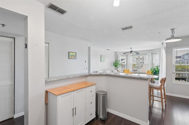 5727 BISCAYNE COURT 209, New Port Richey, FL 34652